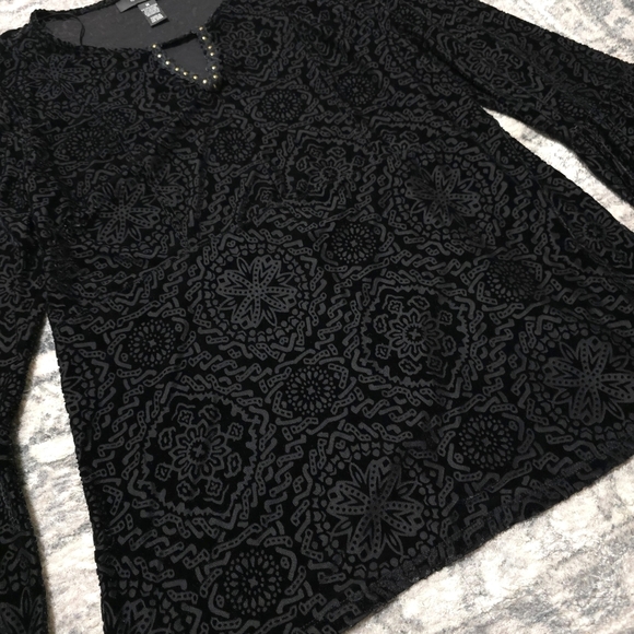 STYLE & CO Black Velvet Burnout Long Sleeve, Bell Sleeves, Witchy Whimsigoth, M - Picture 11 of 16